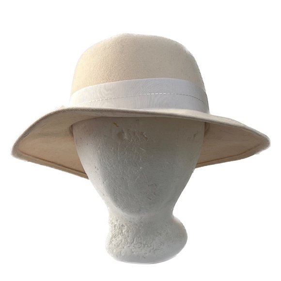 Boutique Kates Canada Wide Brim Hat Beige Ribbon Wool Felt Side Bow - Picture 2 of 7